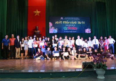 "Ngày Phấn vàng 2015"