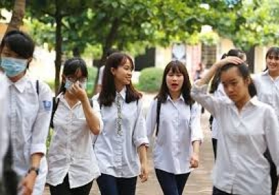 Đề thi và đáp án môn Toán vào lớp 10