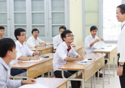 Cuộc vận động "Mùa thi nghiêm túc - chất lượng" và cuộc thi "Nhà vô địch điểm 9, điểm 10"